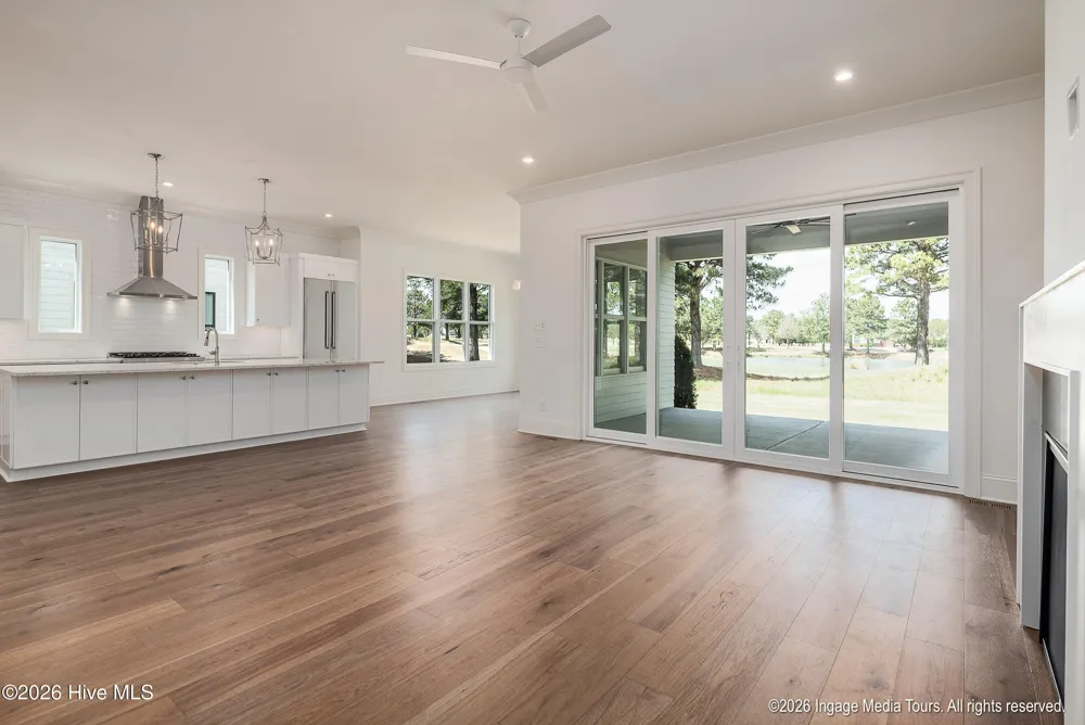 200 Pine Tree Point Snow Hill, NC 28580