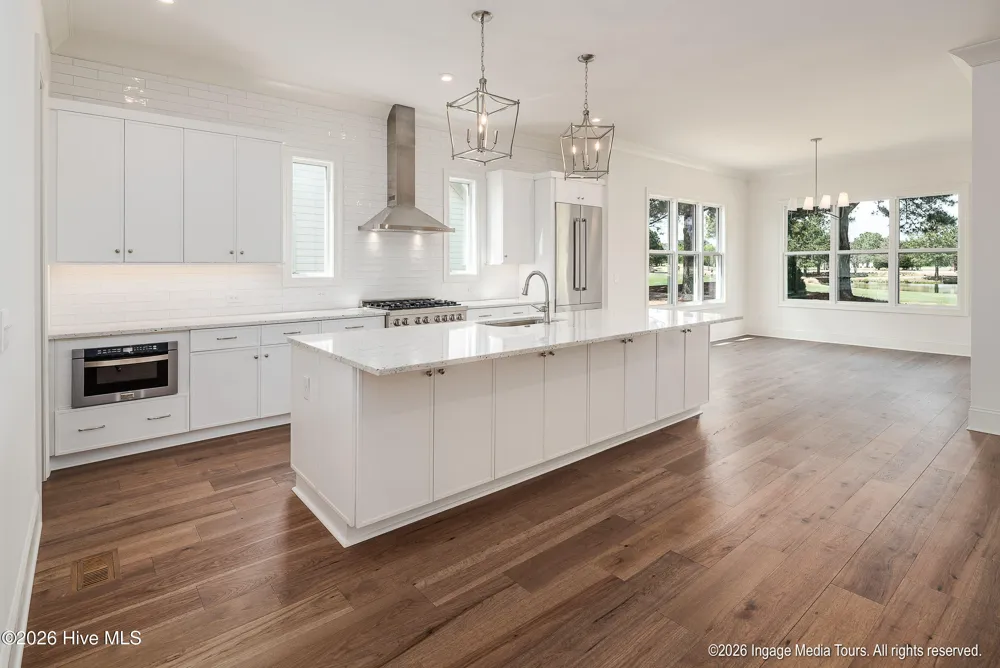 200 Pine Tree Point Snow Hill, NC 28580