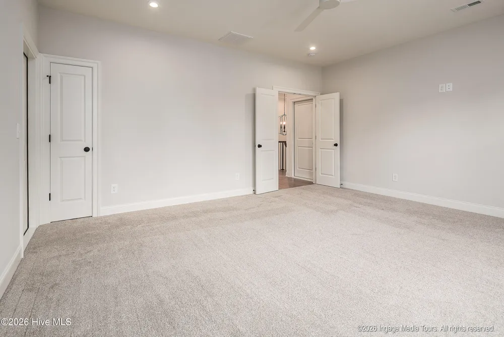 200 Pine Tree Point Snow Hill, NC 28580