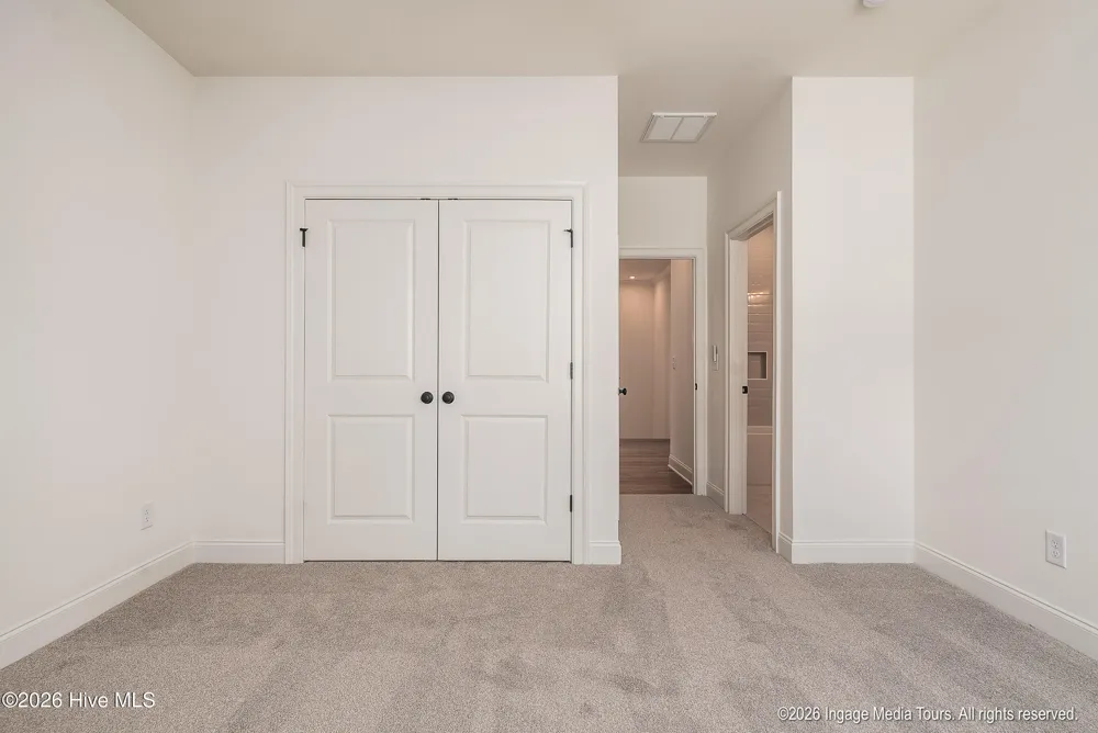 200 Pine Tree Point Snow Hill, NC 28580