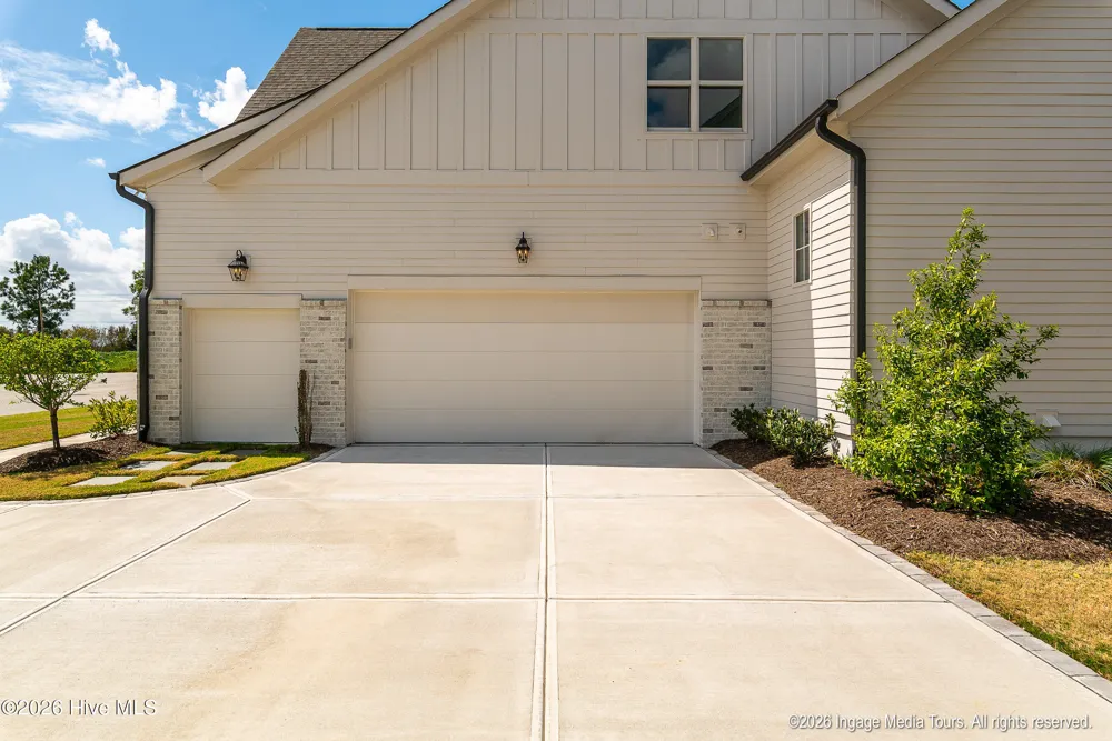 200 Pine Tree Point Snow Hill, NC 28580