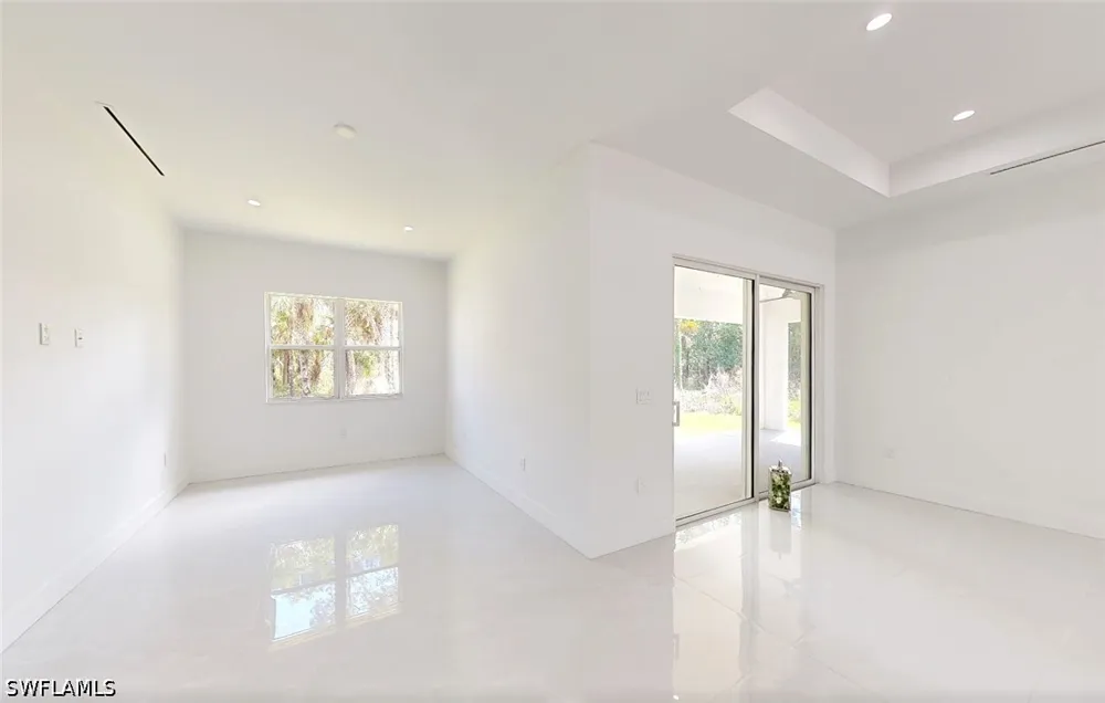 32nd AVE SE Naples, FL 34117