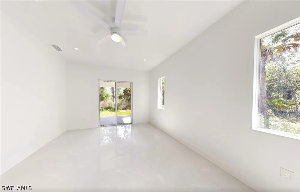 32nd AVE SE Naples, FL 34117