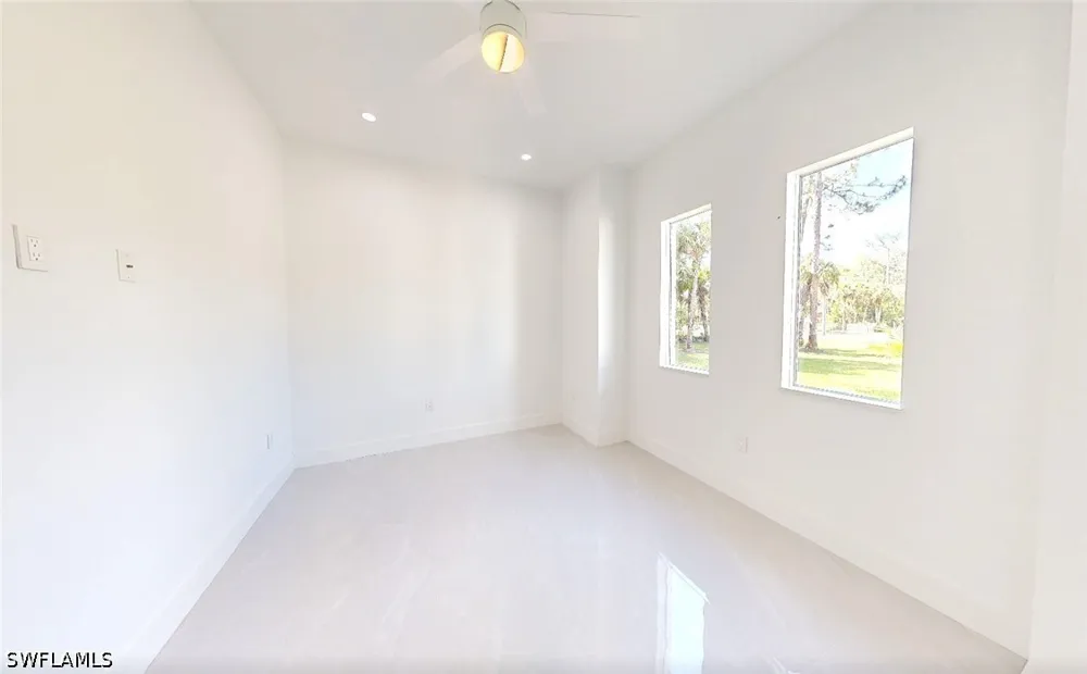32nd AVE SE Naples, FL 34117