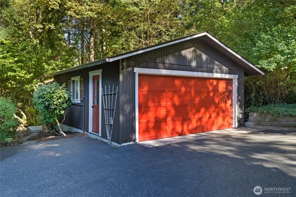 6017 64th Street W University Place, WA 98467