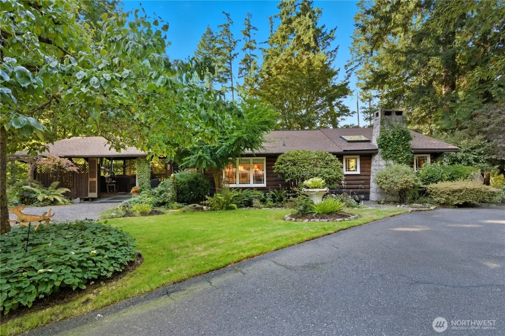 6017 64th Street W University Place, WA 98467