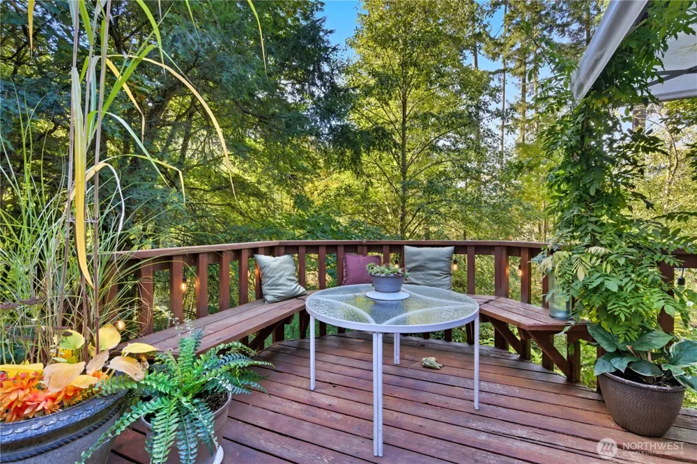 6017 64th Street W University Place, WA 98467