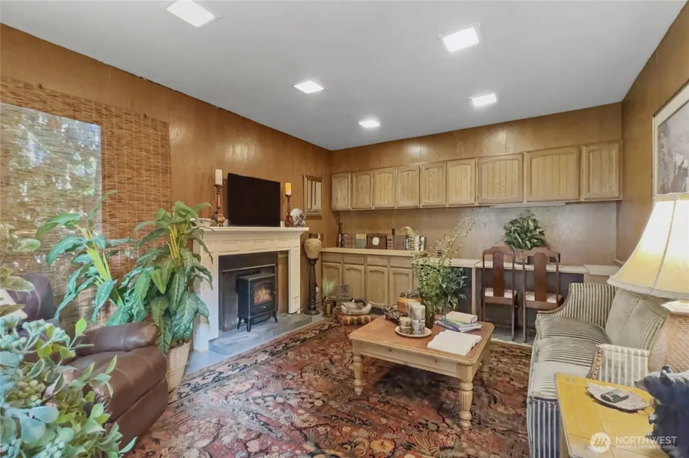 6017 64th Street W University Place, WA 98467