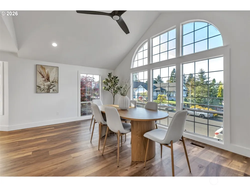 1402 NW 30th Avenue Camas, WA 98607