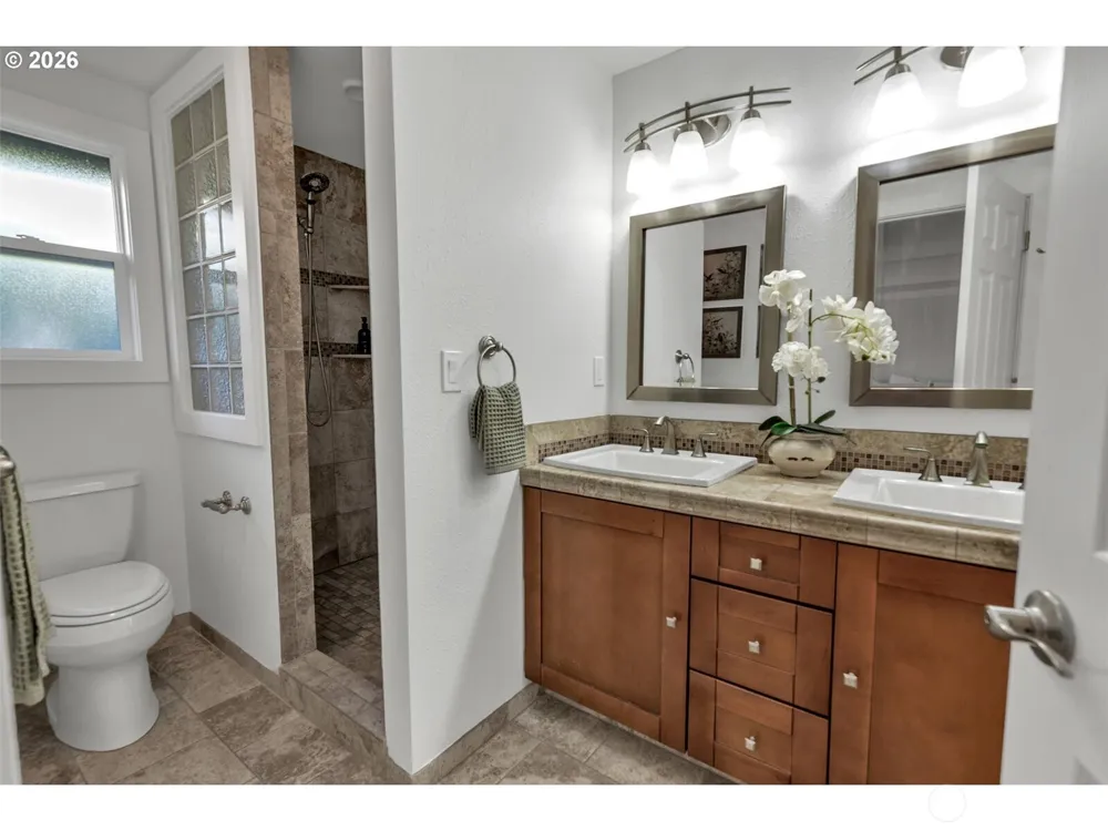1402 NW 30th Avenue Camas, WA 98607