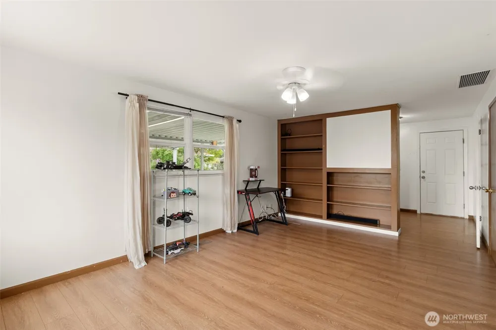 1001 19th Street SE Auburn, WA 98002