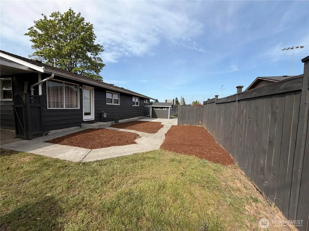 1001 19th Street SE Auburn, WA 98002