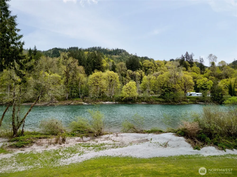 7337 Skagit View Drive Concrete, WA 98237
