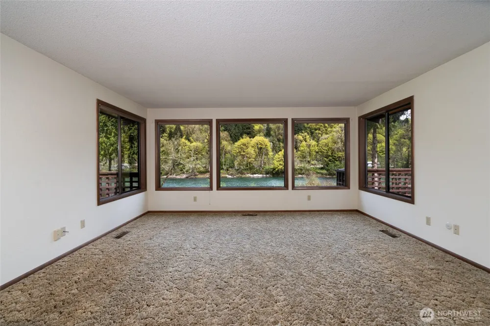 7337 Skagit View Drive Concrete, WA 98237