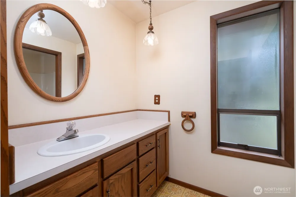 7337 Skagit View Drive Concrete, WA 98237