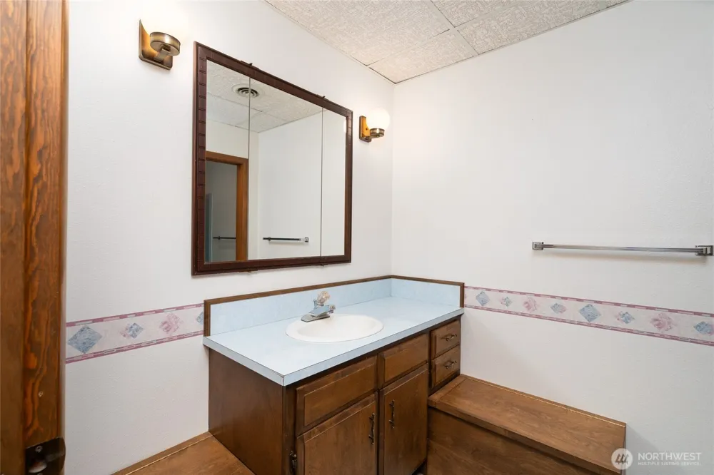 7337 Skagit View Drive Concrete, WA 98237