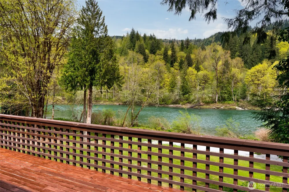 7337 Skagit View Drive Concrete, WA 98237