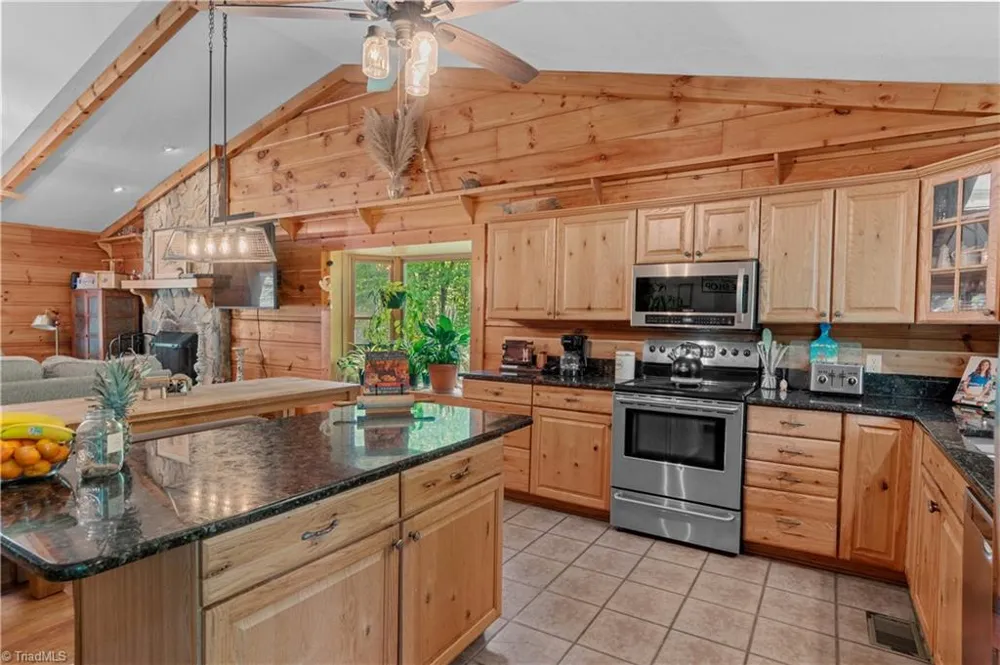 340 Bear Branch Trail Reidsville, NC 27620
