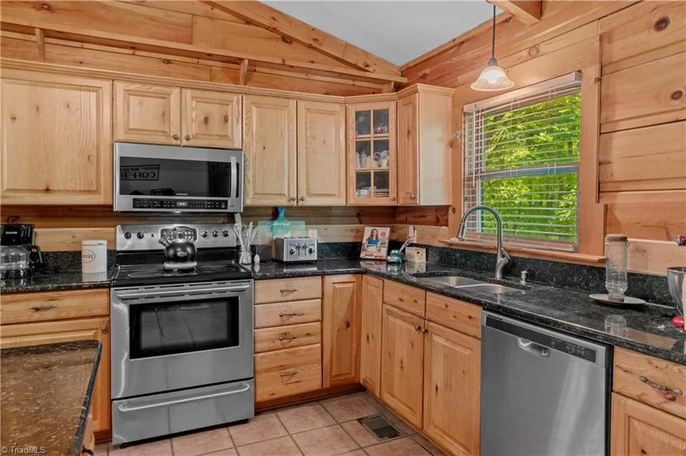 340 Bear Branch Trail Reidsville, NC 27620