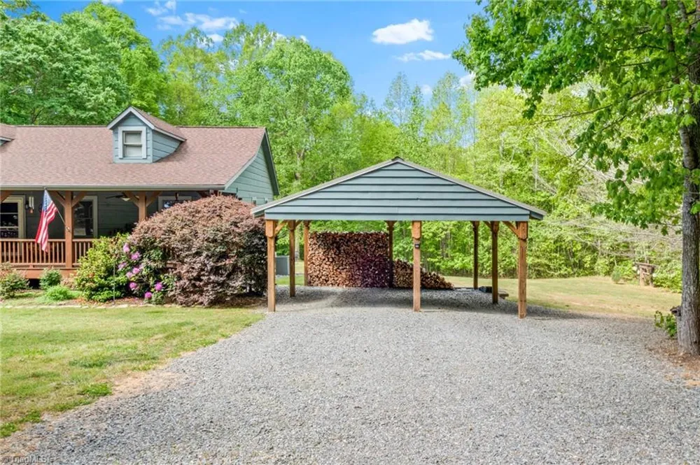 340 Bear Branch Trail Reidsville, NC 27620