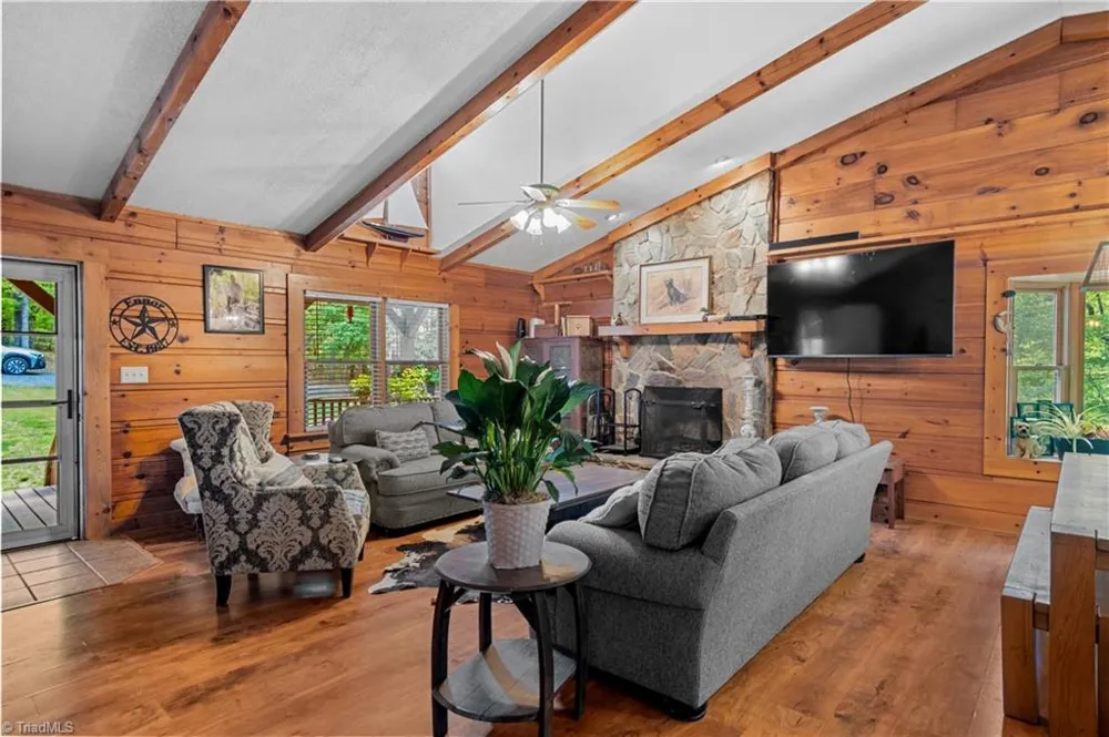 340 Bear Branch Trail Reidsville, NC 27620