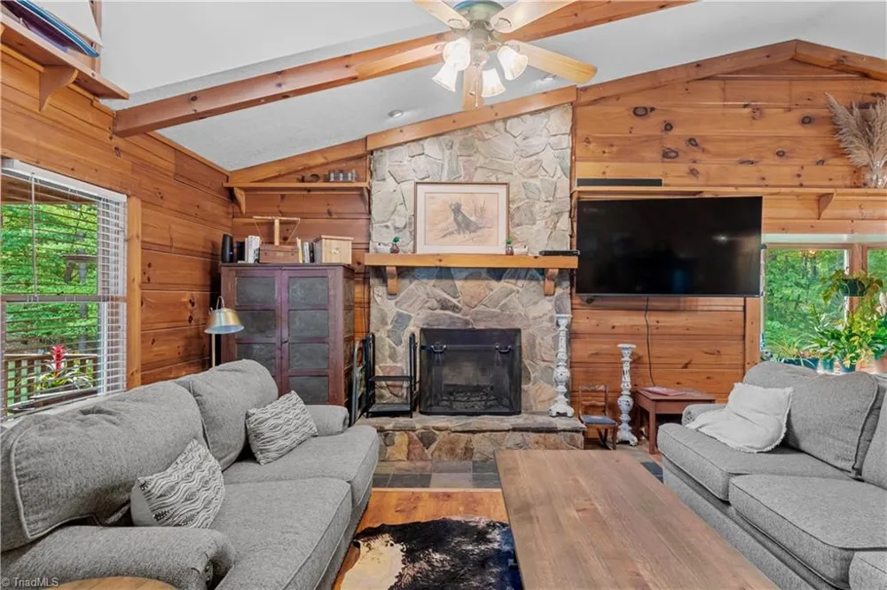 340 Bear Branch Trail Reidsville, NC 27620