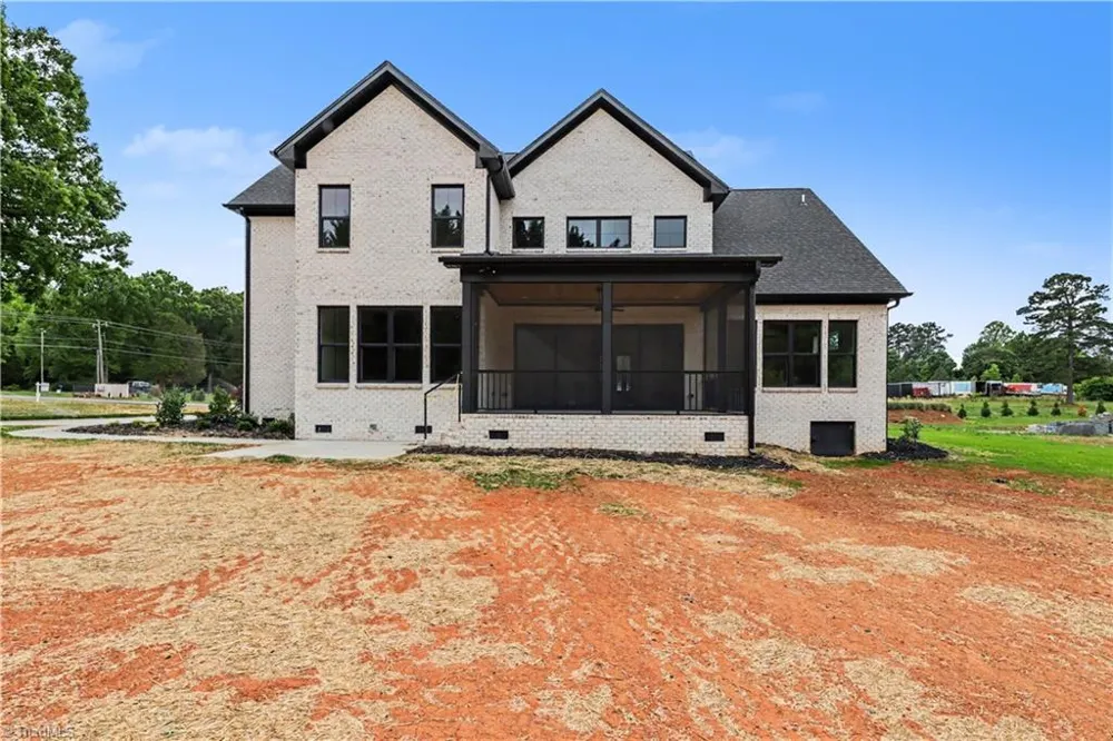 2831 Lockland Drive Oak Ridge, NC 27310