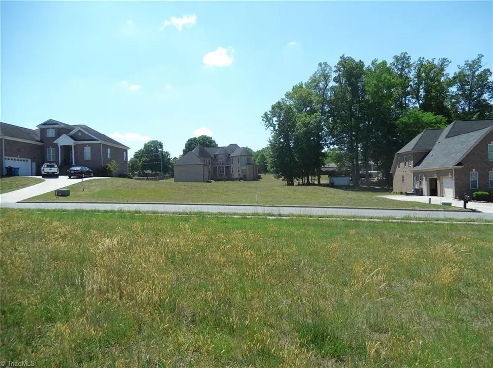 1906 Deidre Court Greensboro, NC 27406