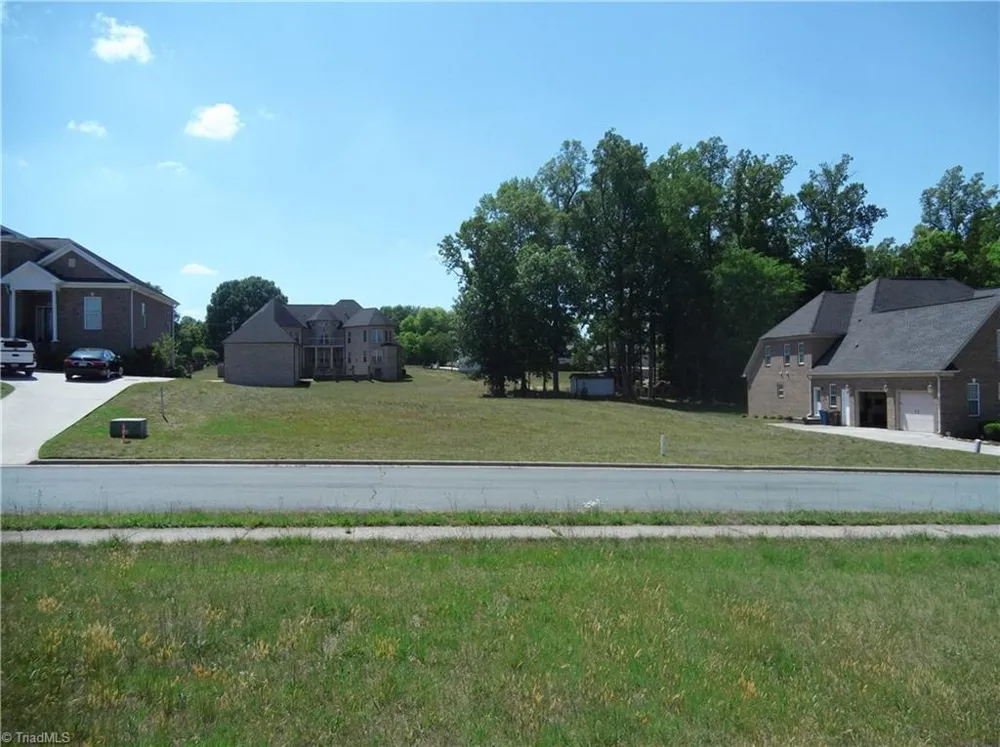 1906 Deidre Court Greensboro, NC 27406