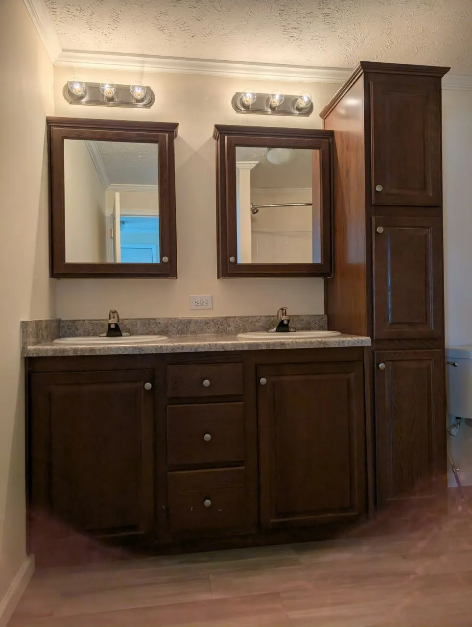 52553 Elmcrest Ct., #143 Chesterfield, MI 48051