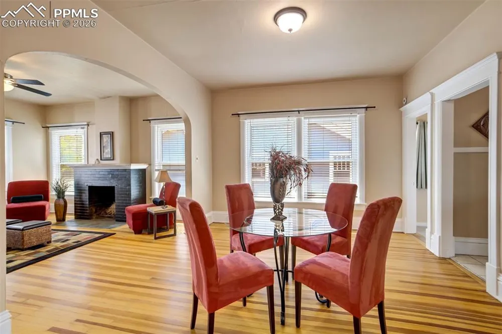 1126 Corona Street Colorado Springs, CO 80903