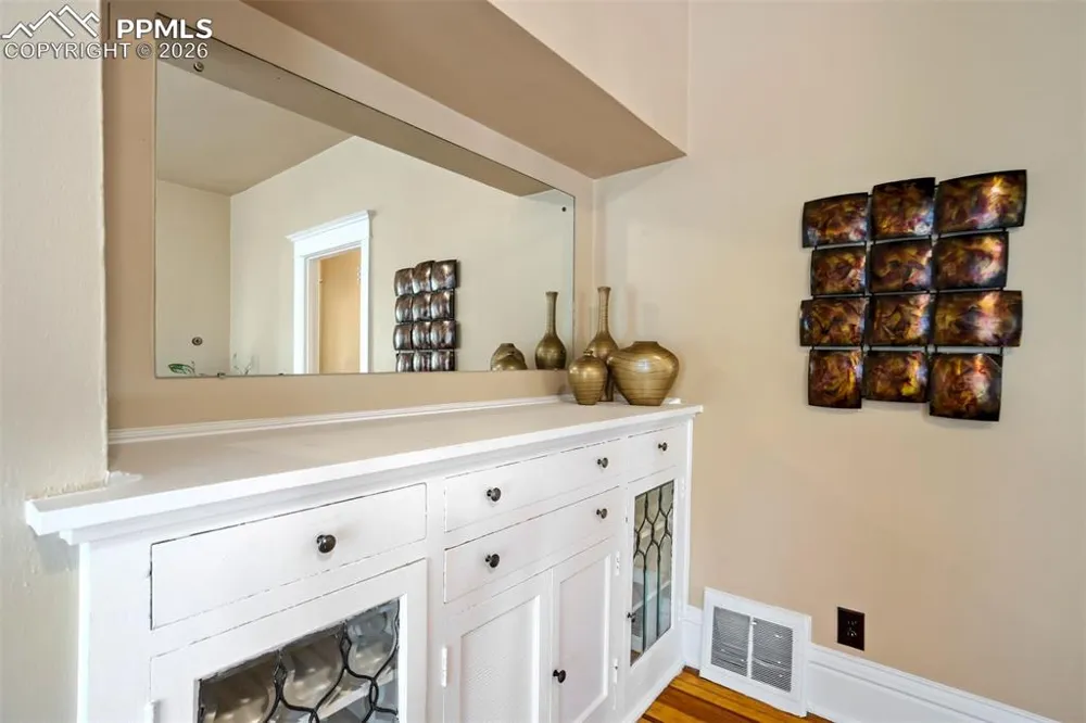 1126 Corona Street Colorado Springs, CO 80903