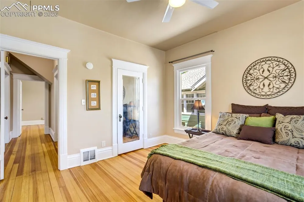 1126 Corona Street Colorado Springs, CO 80903
