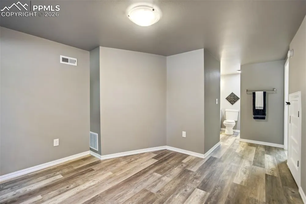 1126 Corona Street Colorado Springs, CO 80903
