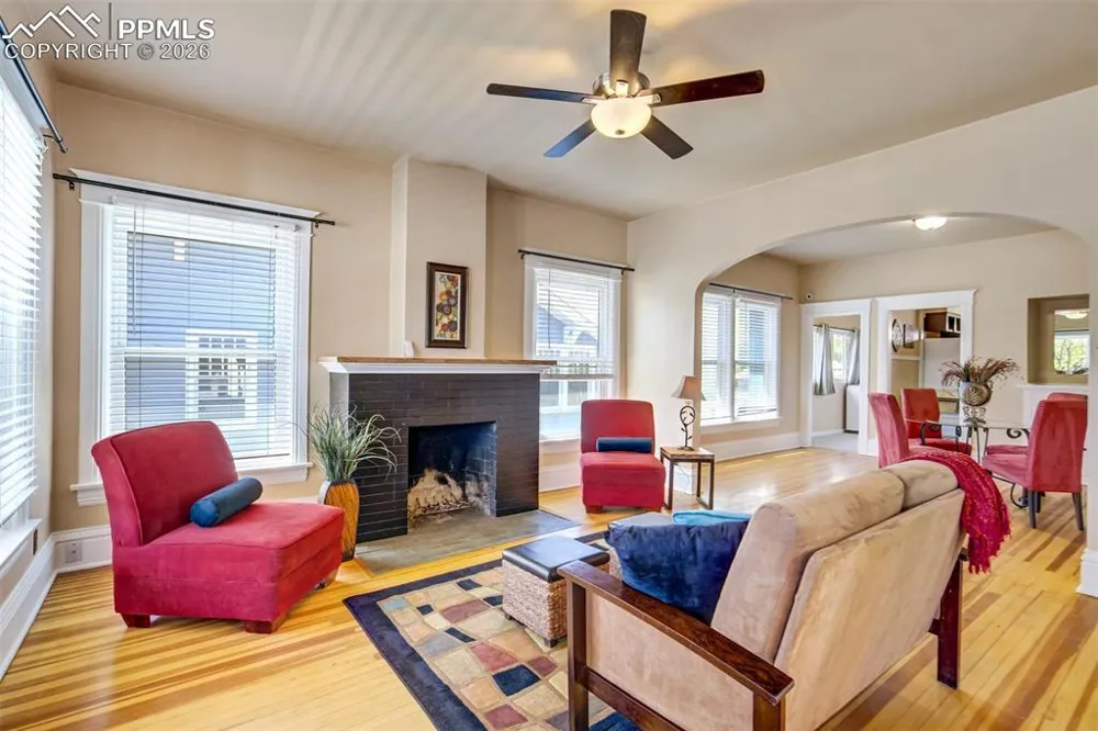 1126 Corona Street Colorado Springs, CO 80903