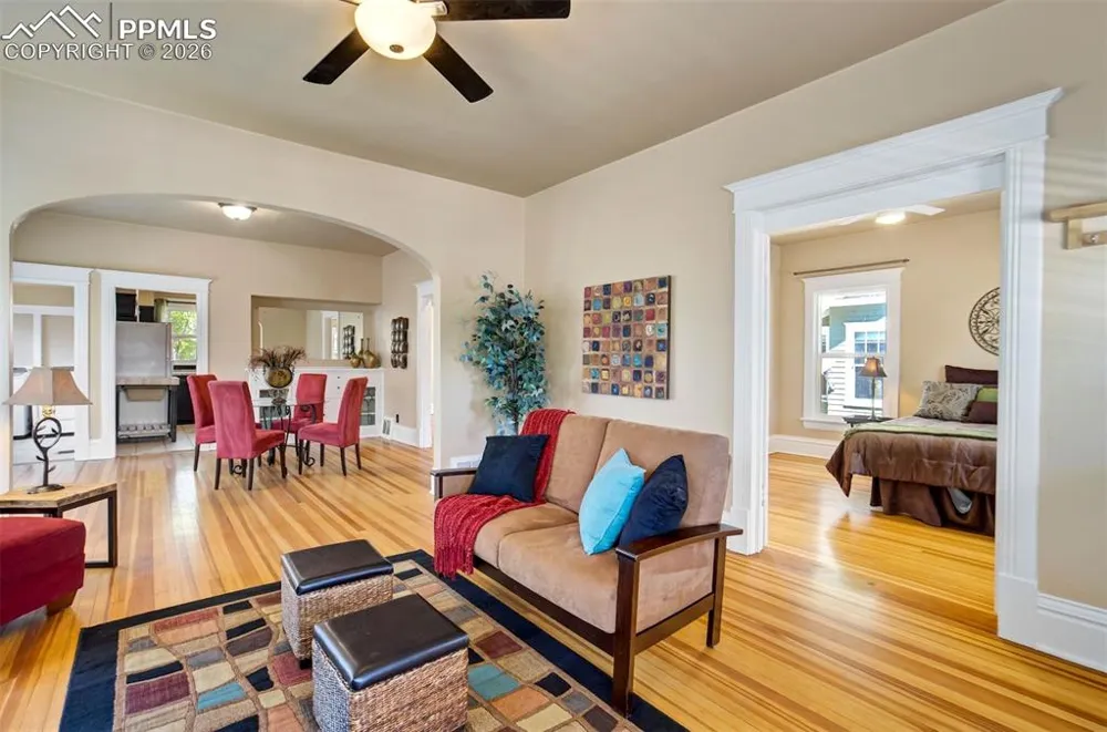 1126 Corona Street Colorado Springs, CO 80903