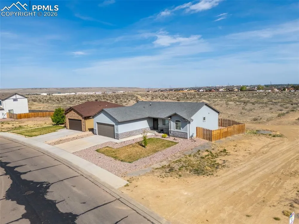 5508 Mark Twain Lane Pueblo, CO 81008