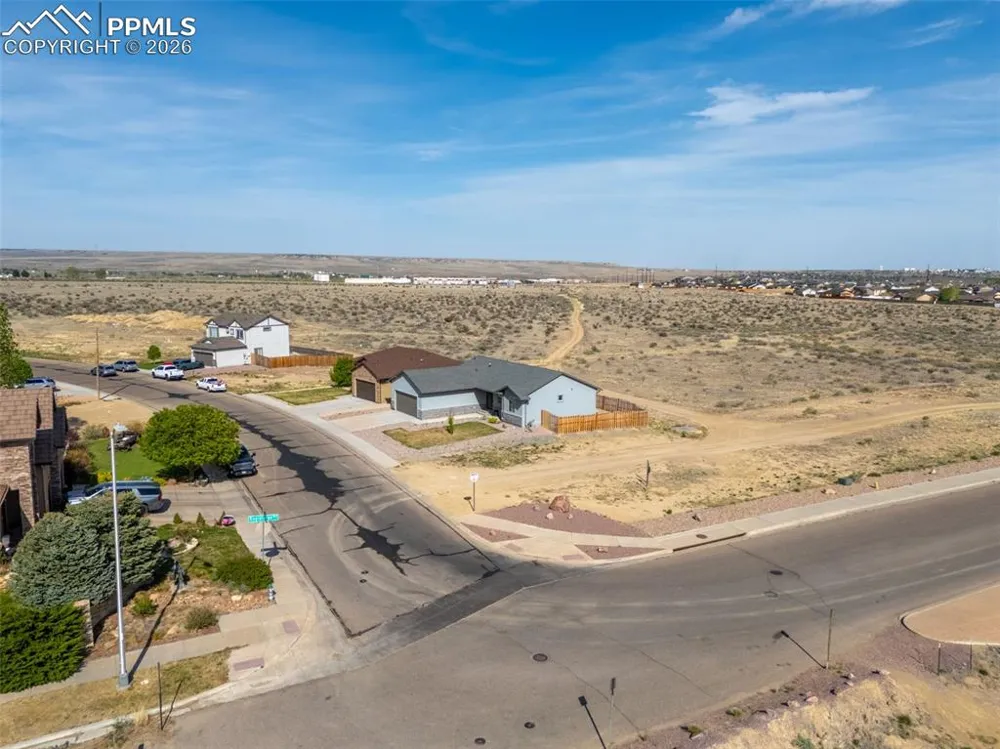 5508 Mark Twain Lane Pueblo, CO 81008
