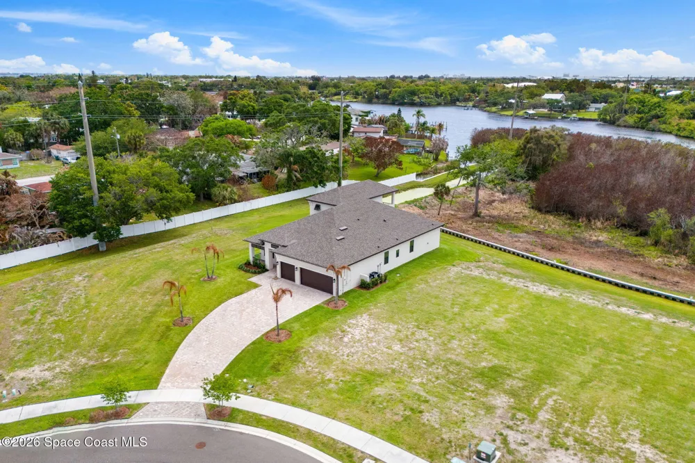 Windchime Lane Melbourne, FL 32935