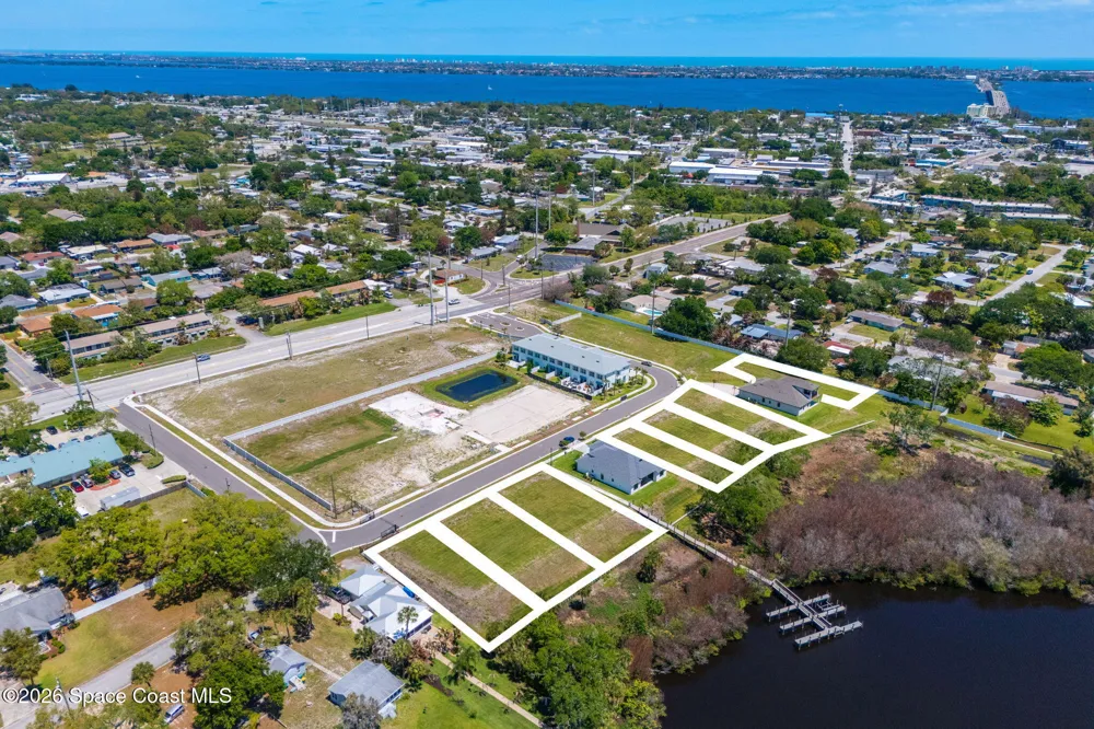 Windchime Lane Melbourne, FL 32935