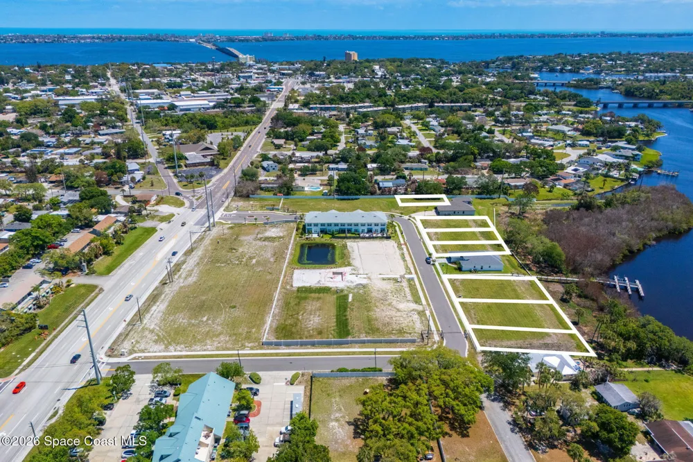 Windchime Lane Melbourne, FL 32935