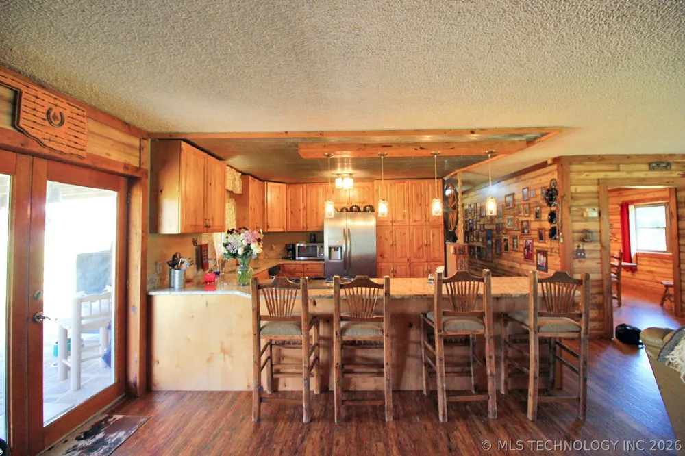 465501 E 800 ROAD Stilwell, OK 74960