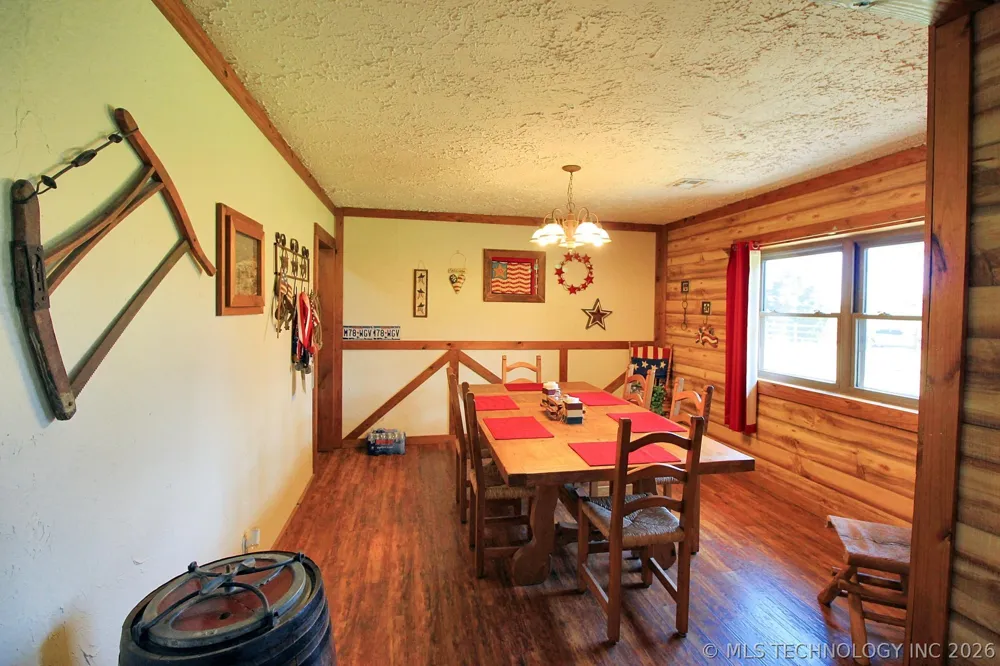 465501 E 800 ROAD Stilwell, OK 74960