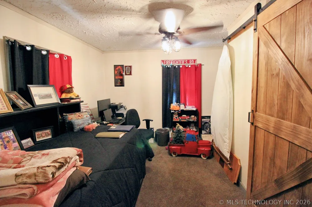 465501 E 800 ROAD Stilwell, OK 74960