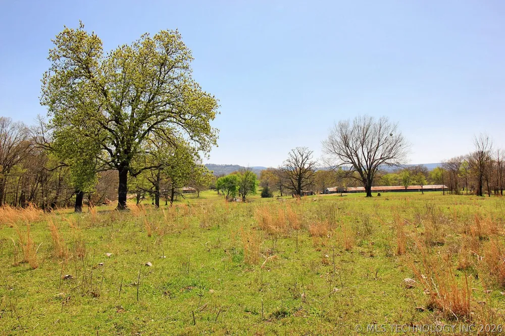465501 E 800 ROAD Stilwell, OK 74960