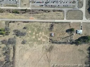 Paw Paw Roland, OK 74954