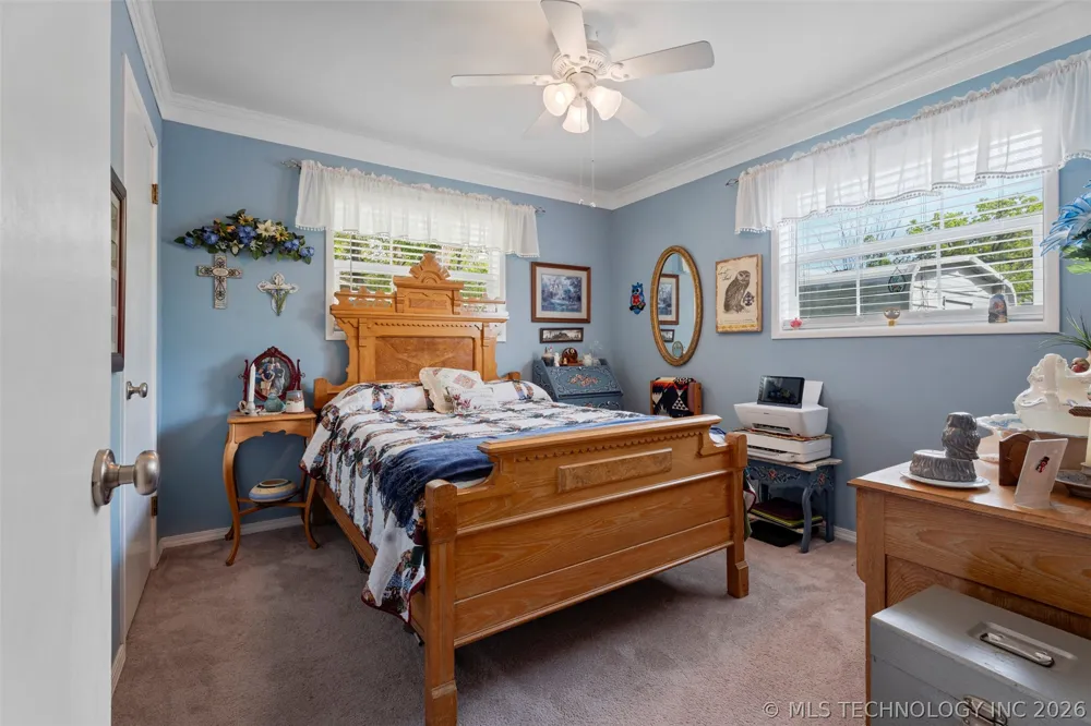 62521 E 252 ROAD Grove, OK 74344