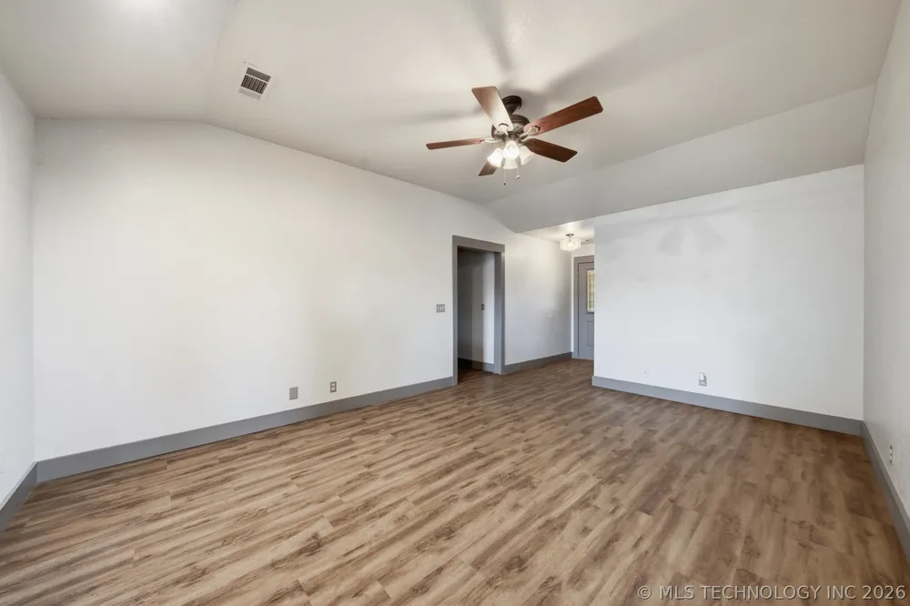 395 B STREET NW Inola, OK 74036