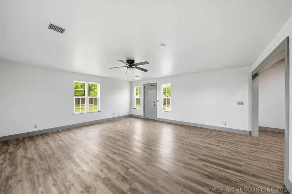 395 B STREET NW Inola, OK 74036