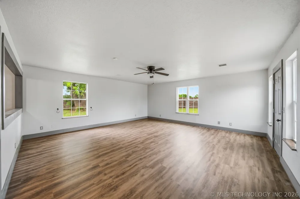 395 B STREET NW Inola, OK 74036